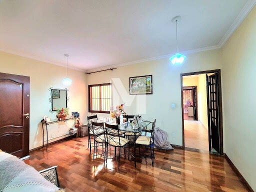 Sobrado, 3 quartos, 180 m² - Foto 1