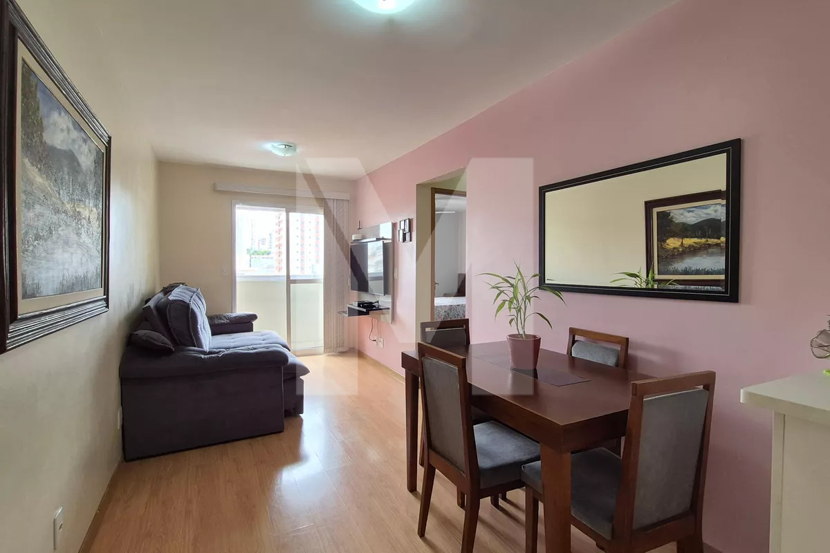Apartamento à venda com 2 quartos na Vila Floresta