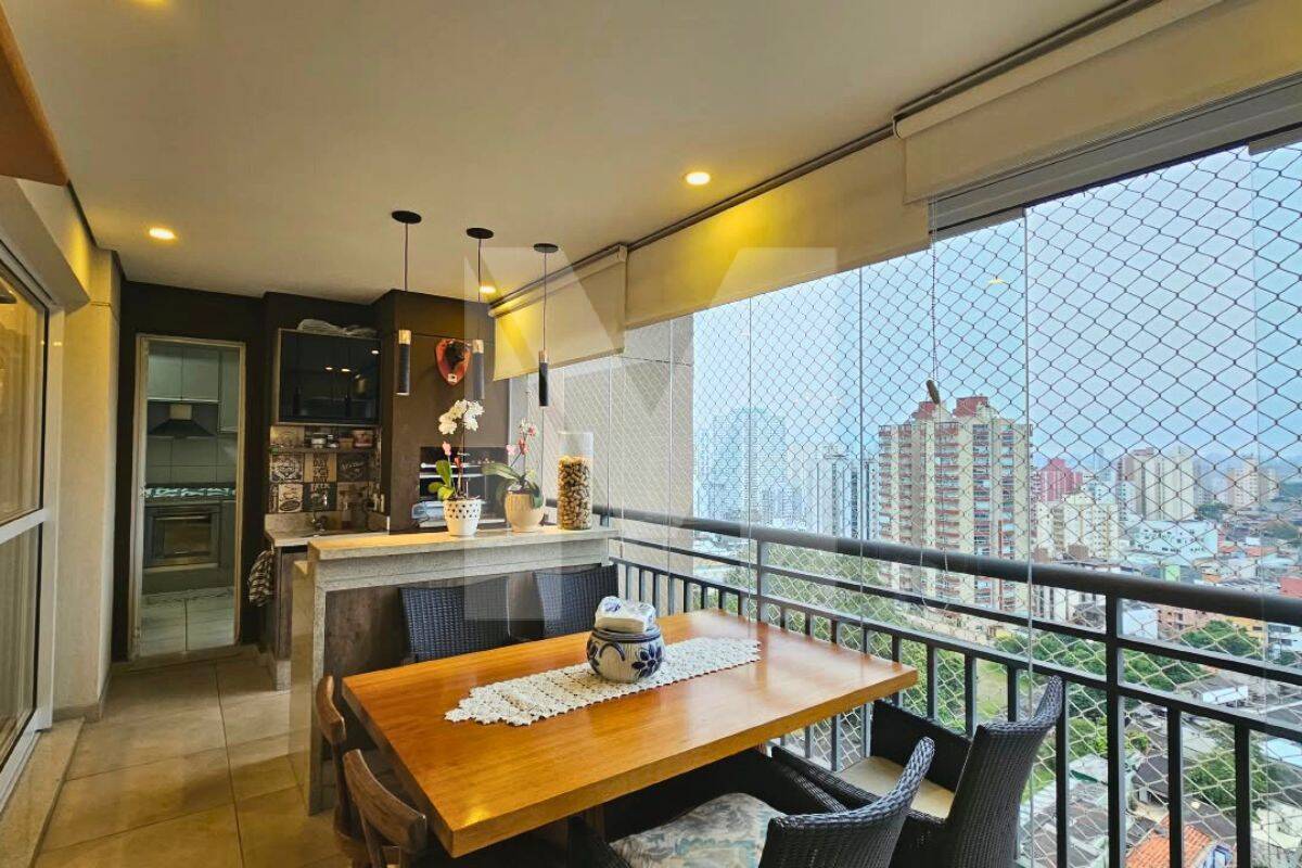 Apartamento à venda com 116m², 3 suítes e 2 vagas no Baeta Neves