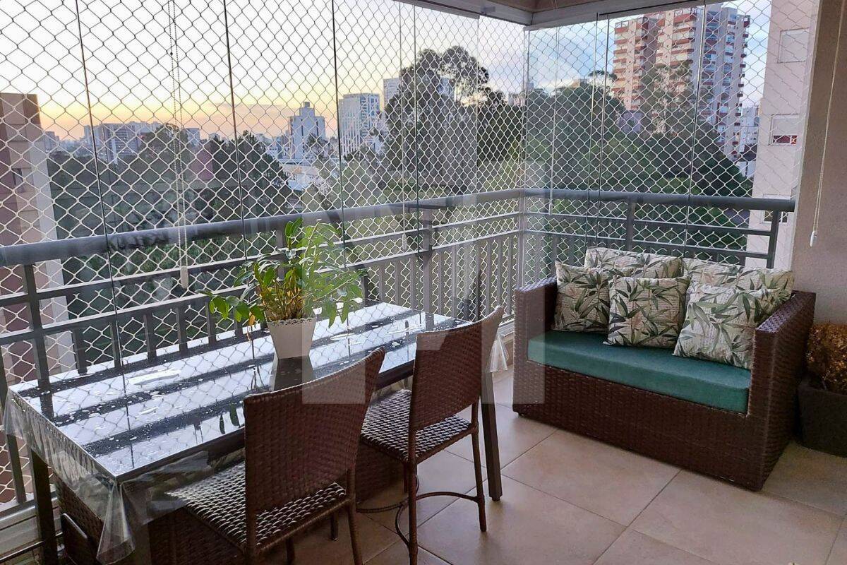 Apartamento à venda com 3 quartos e 2 vagas - Vista Livre - Baeta Neve